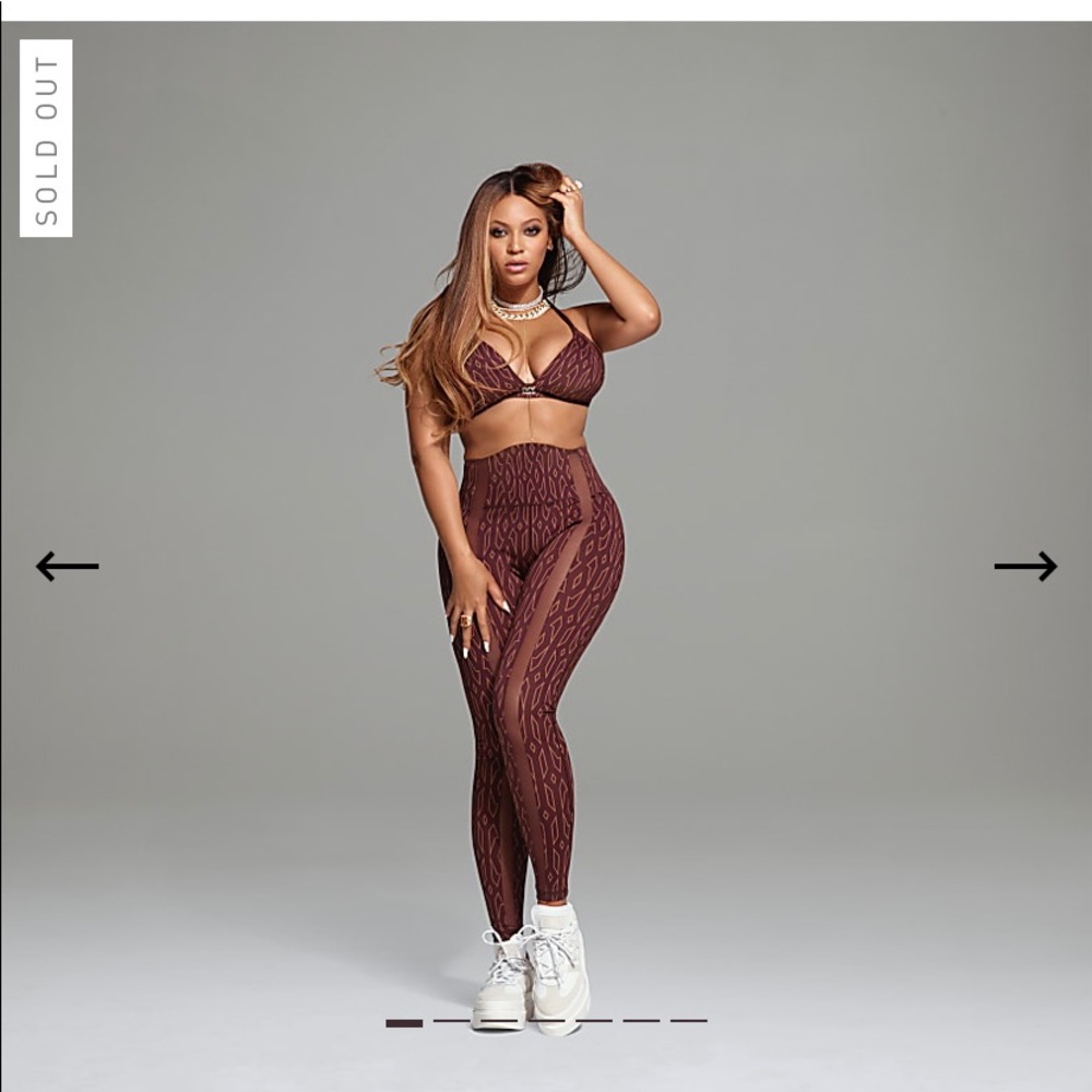 Icy Ivy park brown monogram sheer panel tights-M